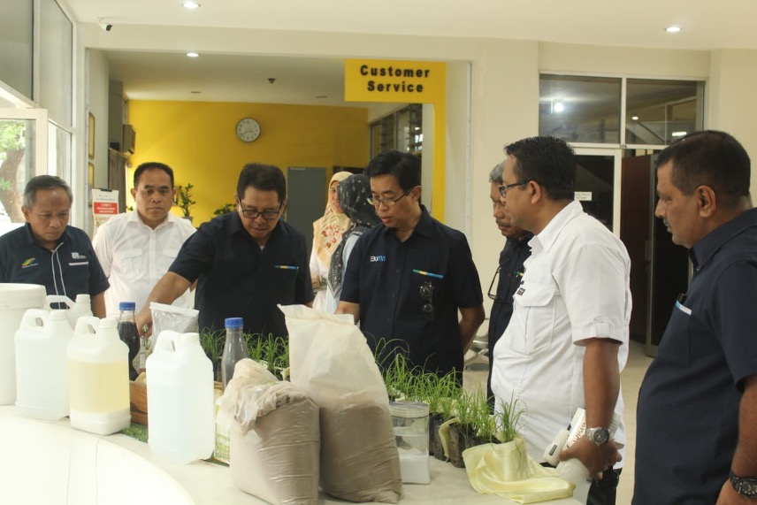 Kunjungan Dewan Komisaris PT Perkebunan Nusantara III (PERSERO)  ke PT RPN-Pusat Penelitian Perkebunan Gula Indonesia
